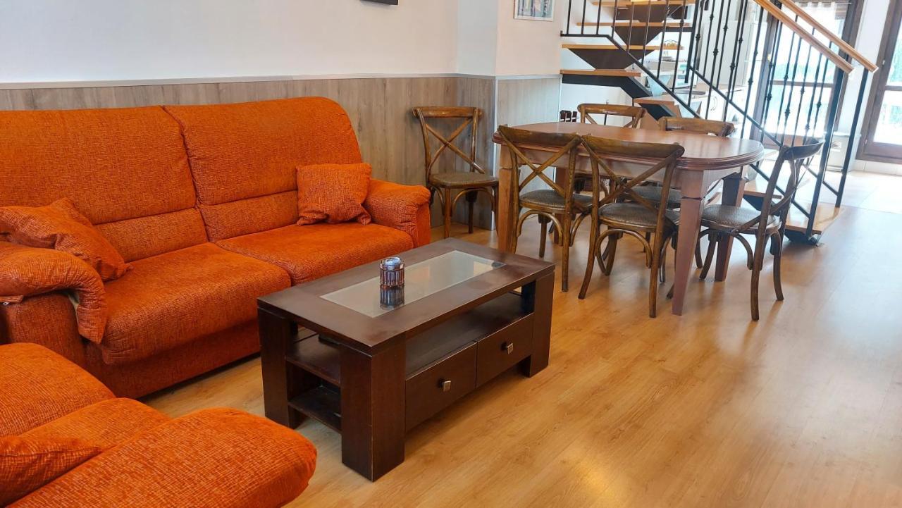 Apartamentos Castiello De Jaca 3000 Kültér fotó