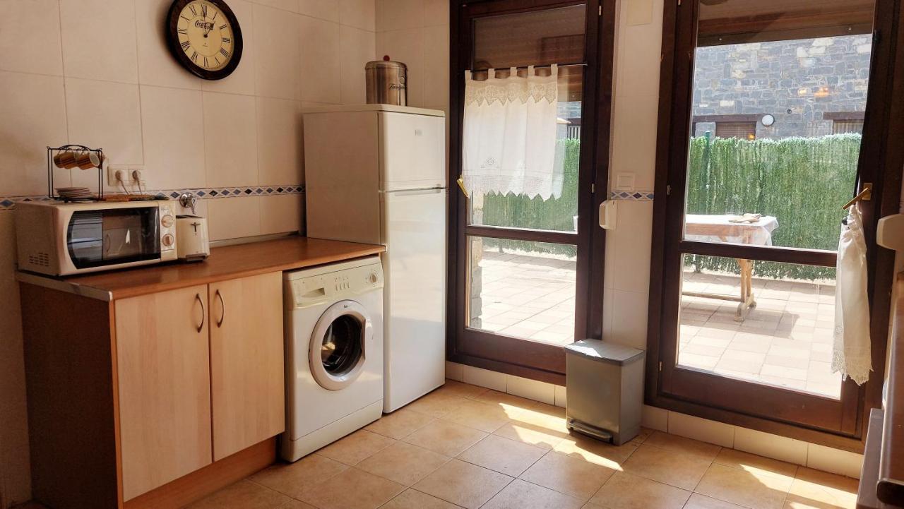 Apartamentos Castiello De Jaca 3000 Kültér fotó